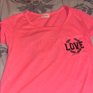 love t-shirt